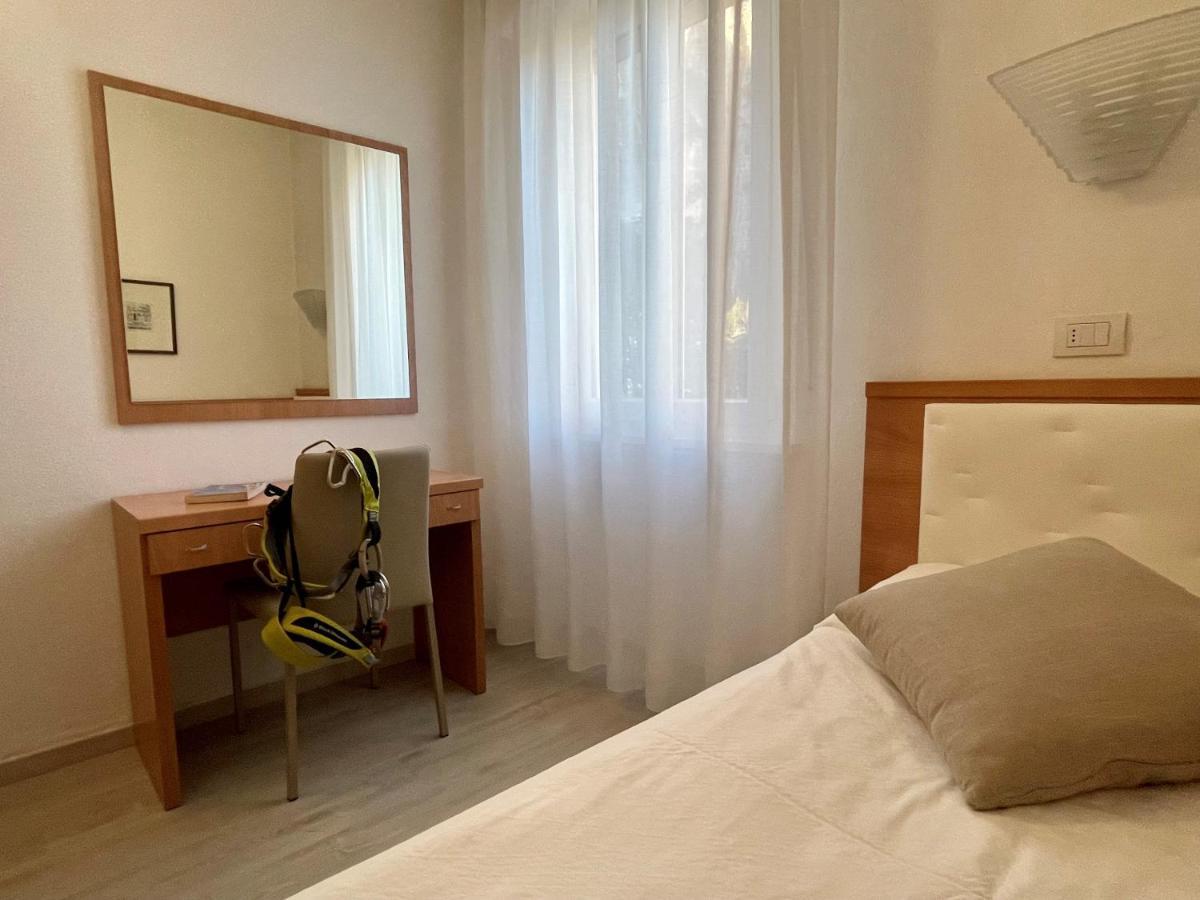 Hotel Garden Arco (Adults Only) Экстерьер фото